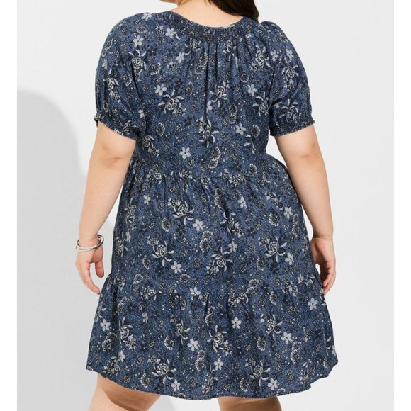 NWT Torrid 1 Mini Chambray Puff Sleeve Smocked Dress 1X 14 16 - Picture 6 of 12